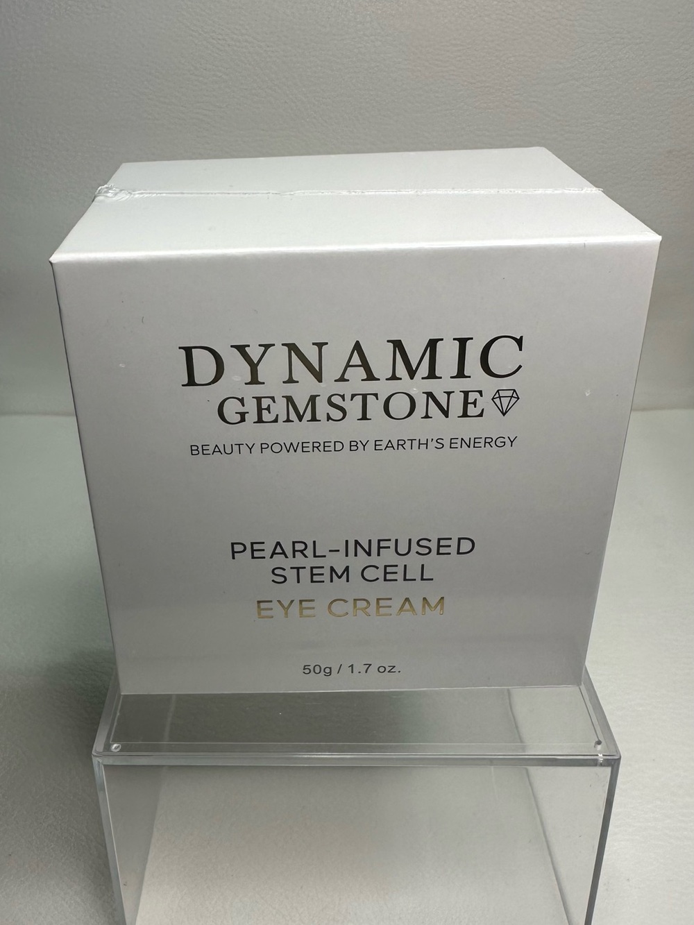 Pearl-Infused Stem Cell Eye Cream – White